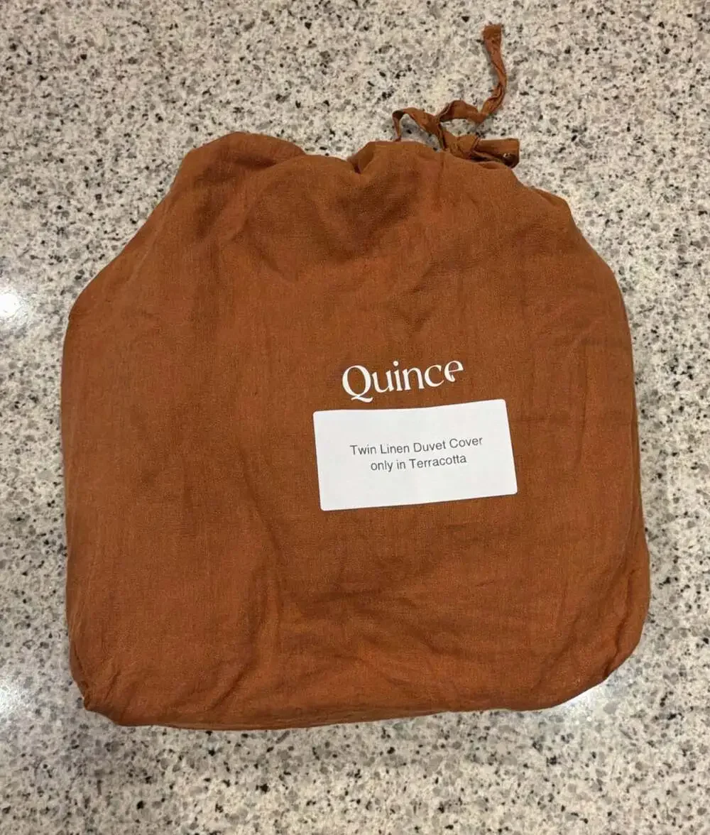 Quince Twin Linen Duvet Cover in Terracotta
